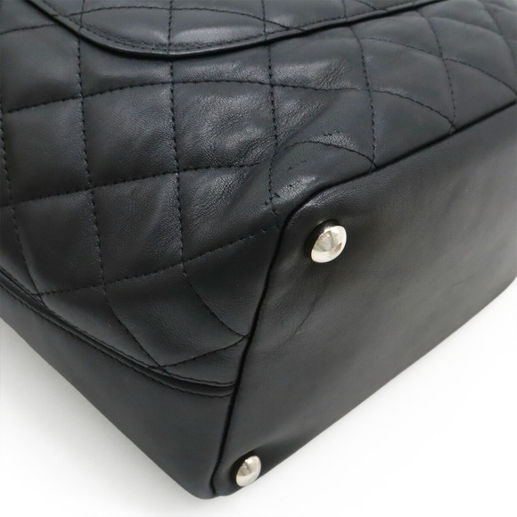 CHANEL Black Shoulder Bag - Picture 4 of 10